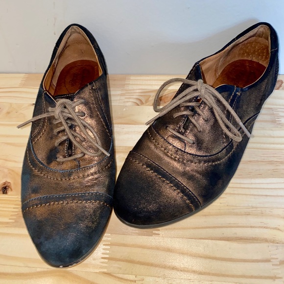 clarks indigo oxfords